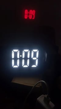 ساعة رقمية • العبيدي
