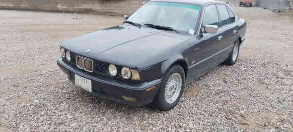 السلام عليكم
للبيع بي ام حجم525
وارد ياباني موديل91
سياره فول مواصفات
تنته جاهزه صدر جديد تخم تايرات جدد
محرك فول سياره جاهزه
رقم كركوك مشروع وطني
لل28 السعر 63ورقه وبيه
مجال ترهم مراوس وانطي فرق
للاستفسار
***********
المكان الزاب قريه شميط
