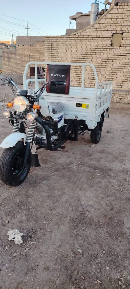 سلام عليكم ورحمة الله وبركاته.
ستوته موديل 2019. بلادي مكينه جديد  بيدل بس كلاجات صوليه مدوره من الوكيل روقه بعدهن بل جيس

*********** متواجد وساب. ناصري مركز
