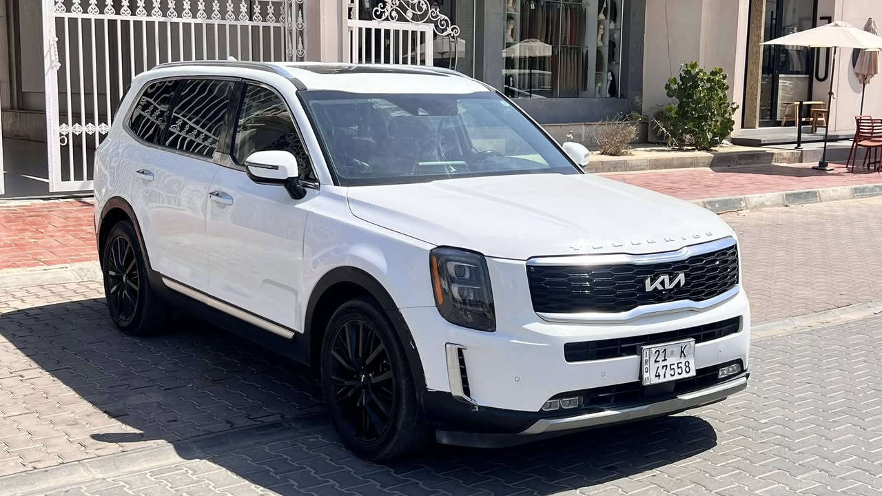 السلام عليكم اخوان - اقرة المنشور قبل اي تعليق
كيا تليورايد موديل 22 فئه Sx 
اعلى مواصفات بالتليورايد 
مواصفاتها معروفه 
بيها بيبان ثنين جهه السايق تبديل فقط 
والجاملغ الخلفي تصليح نفسه 
وبيها طخات بسيطه بالصفحه الثانيه بدون تبديل وكصه القمارة 
يعني بيها تبديل بيبان 2 فقط 
بجم كبس بلادي شركه 
كفاله گير ومحرك
ابيع صبغ عااااام 
صور الحادث مرفقه مع المنشور 

اخوان الي ماتعجبه السيارة خلي يعبرها وكأن ما شافها 
رقم سليمانيه - تريد تحويل تريد وكاله 
السيارة مكانها نجف 
السعر 185 وبيها مجال بسيط 
بيع فقط 
للاستفسار ***********
