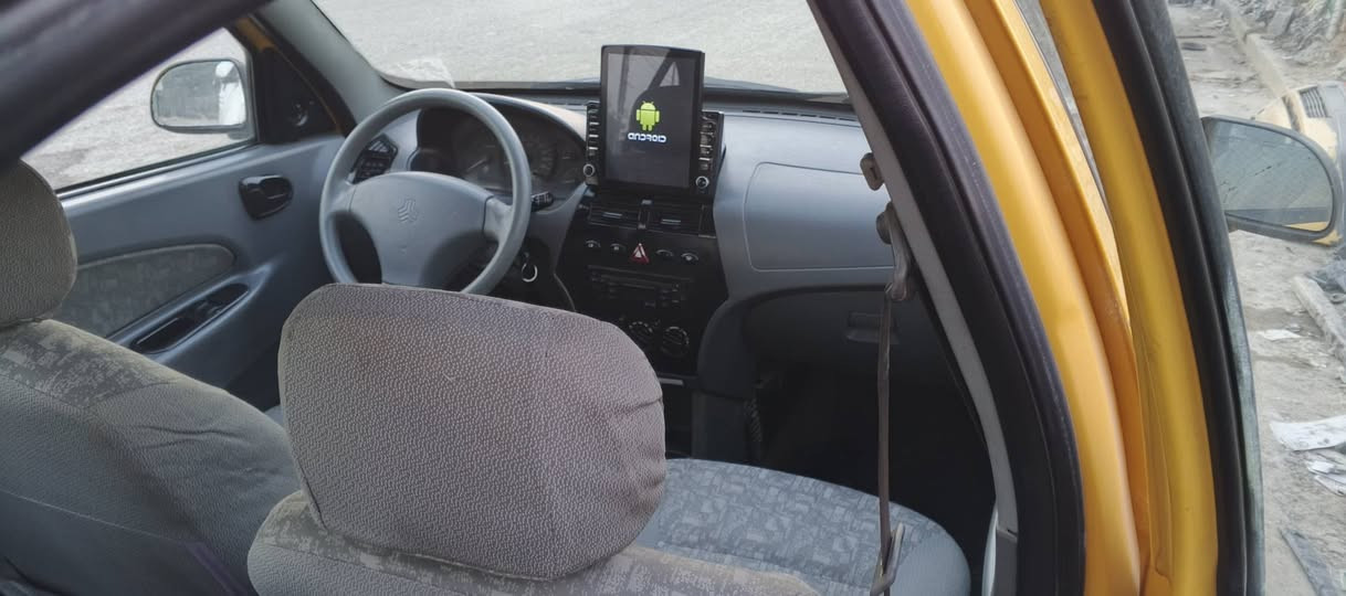 طيبه موديل 2015 مكينه ريو  
كير  مكينه صدر شواصي كفاله 
فقط البنيد بي صبغ اثر فابلون 
مكان السياره جاهزه عله اخر حبايه 
مكان السياره الشعب ‏‪***********‬‏
