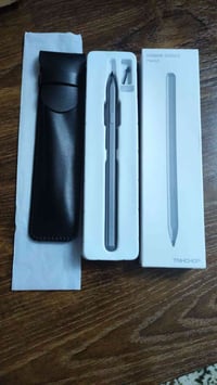 قلم ايباد هونر (غير مستعمل ) سعر ٤٠الف   07759711858