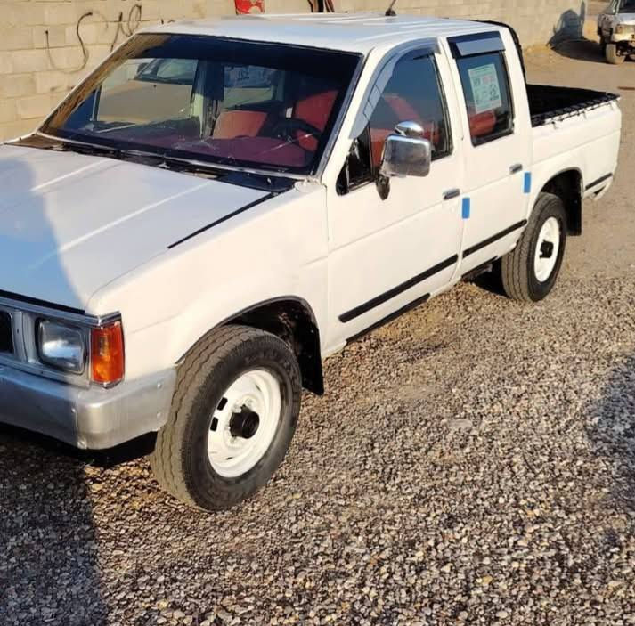 سلام عليكم نيسان البيع موديل ٨٩ رقم ذي قار السعر ٢١ وبيه مجال مكان ذي قار  البطحاء ***********
