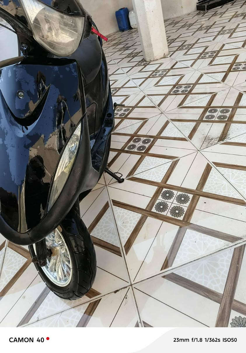 ماكس للبيع مفتوحة مزوده 55 نقص بيه بس باتري ولايت فقط نص هندر تشتغل لعلم سلف شغال اشغله الك بس باتري ضعيف سعر 450 وبيه مجال مكان سوك شيوخ


**إذا كنت صاحب هذا الإعلان وتريد حذفه لأي سبب، رجاءا أرسل رسالة إلى الدعم الفني**