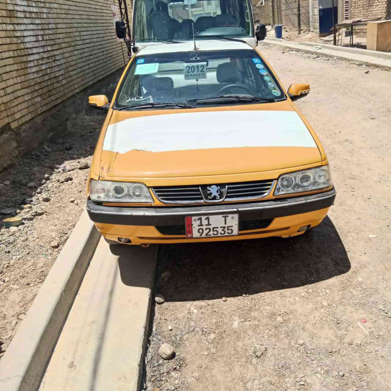 بيجو 405لبيع سيارة خير من الله كير ومكينة جدد 
كشر بي شوية تلحيضات بسمي تحويل ثاني يوم 
مصفرة هئية وغرامات تخم تاير جديد تبريد وية سويج ثلج
رقم بغداد موديل 12 سعر32وبيهة مجال عنوان بغداد البلديات ***********
