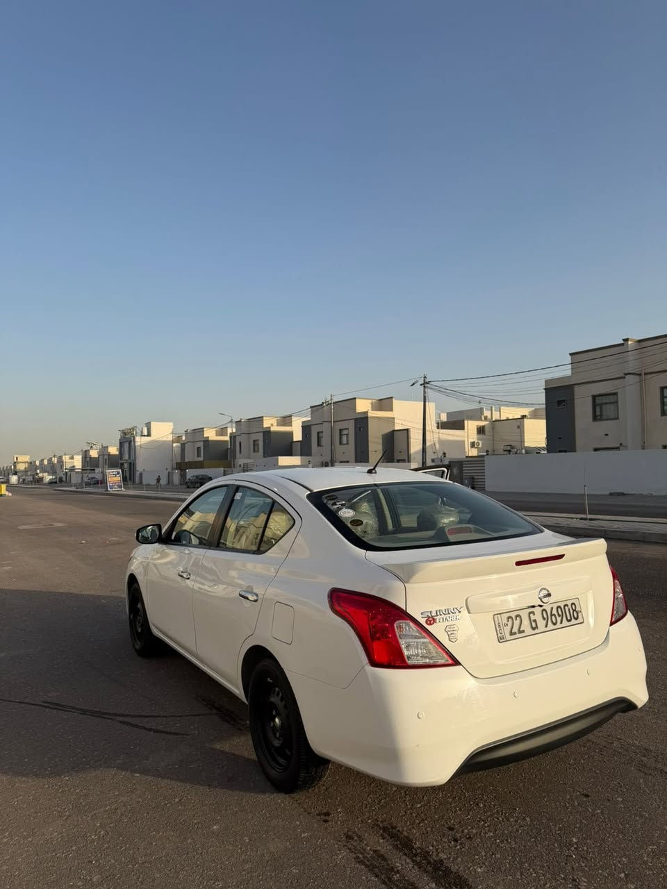 سلام عليكم نسيان صني موديل ٢٠٢٥ ماشيه ٥٤ ألف 
شركة مهند السياره جديده  ماعدا دخه بسيطه في الجاملخ 
 الخلفي اثر سقوط دراجه في الكراج  والباقي مكفول  
كفاله عامه   السعر ١١٨ الاستفسار ***********
