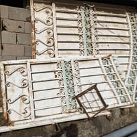 باب سلايت حديد ثقيل للبيع السعر ٣٥٠ الف  وبي مجال اتصل وتدلل  ٠٧٧٢٥٦٨٨...