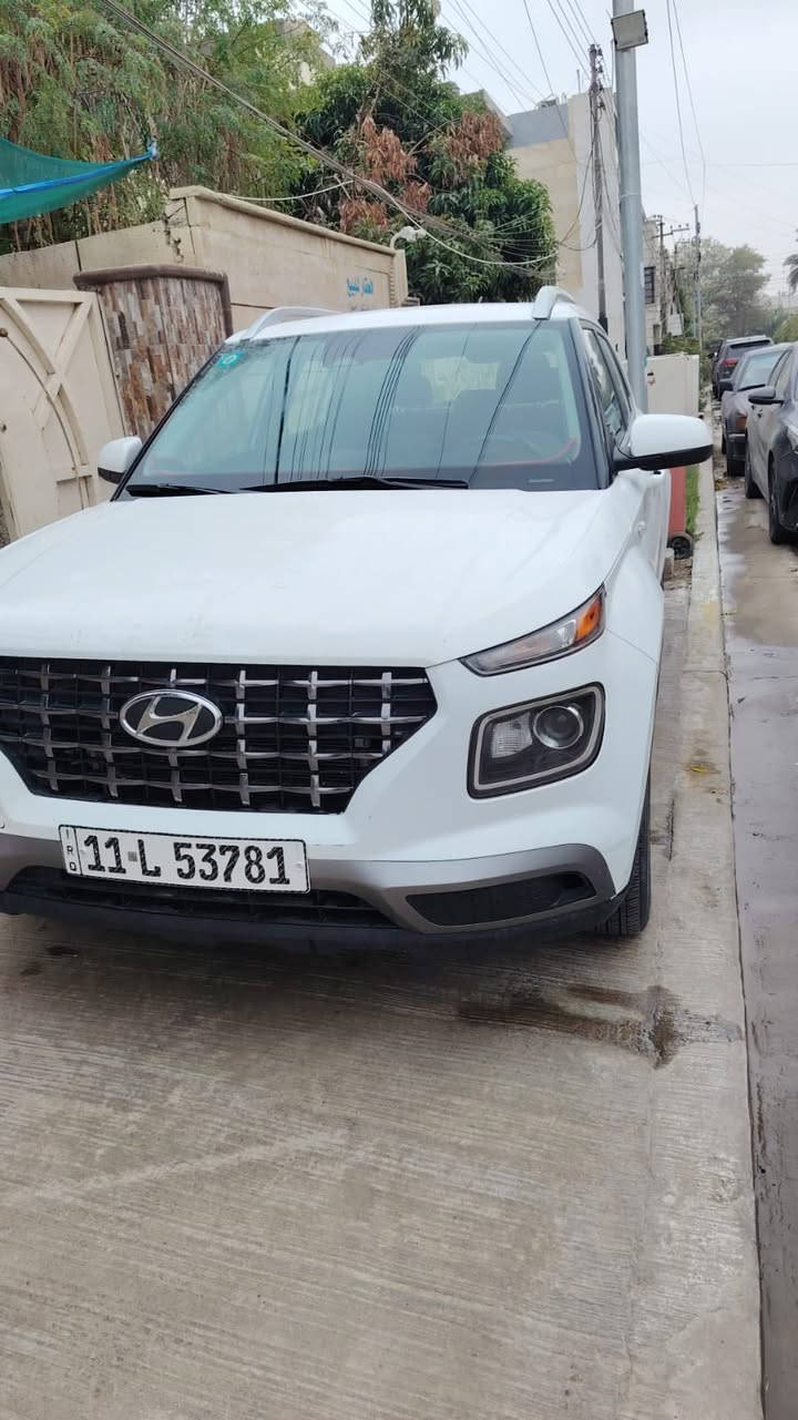 السلام عليكم هونداي فينو موديل 2023حادث بنيد مصبوغ وجاملغ بارد فول موصفات ماعدى البصمة ***********
