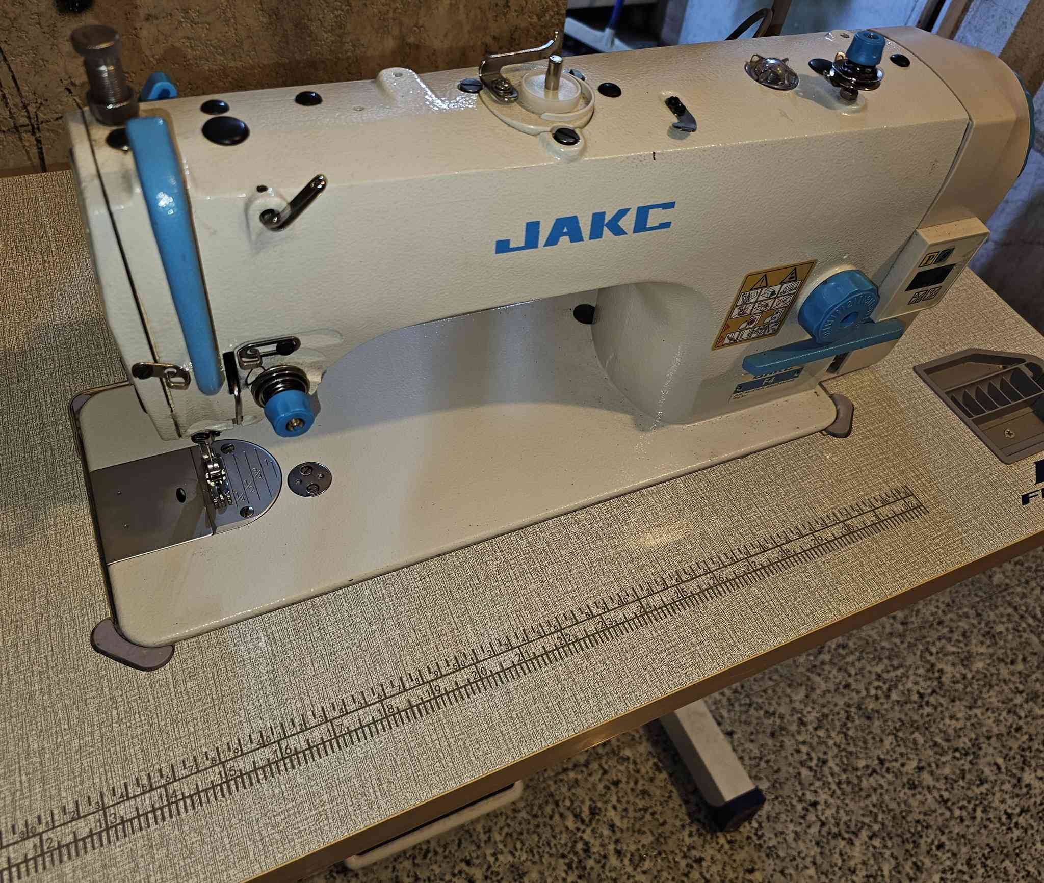 مكينه صناعي بس مفتوحه من لكارتون جديده 260وبيه مجال


**إذا كنت صاحب هذا الإعلان وتريد حذفه لأي سبب، رجاءا أرسل رسالة إلى الدعم الفني**