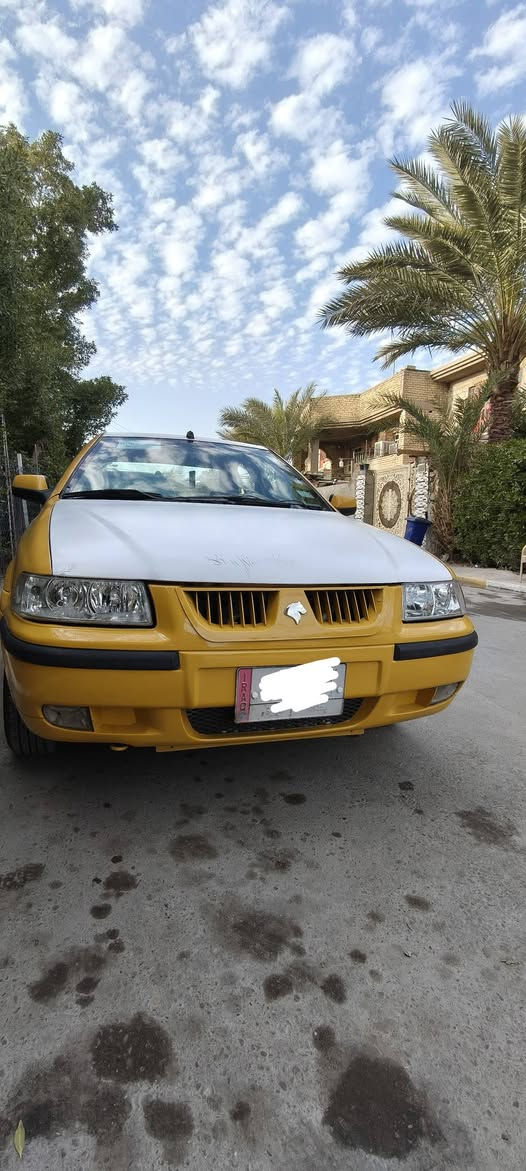 سلام وعليكم سمند موديل 2012  سيارة كلش نضيفة وجاهزة من كلشي مكينة كير حدادية خير من الله تبريد شغال بيهة صبغ باب السايق فقط والباقي بلادي دواخل بلادية كهربائيات كلهة شغالة سنوية جديدة رقم بغداد ألماني مصفرة هيئة مكان بغداد سعر ٣٩ وبيهة مجال رقم ***********
