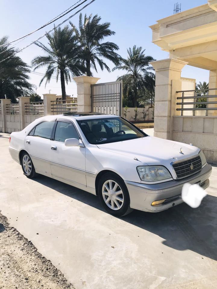 للبيع ملكه 2003
3دكم كرستال فول. فتحه برته كهرباء كشنات كهرباء 
مكفوله من الصبغ ما عدا مكان الكص كصه قماره فقط 
ماشيه ميه و ثمانين اخت الزيرو السعر 50 و بيها مجال بسيط مكانها ديالى ***********
