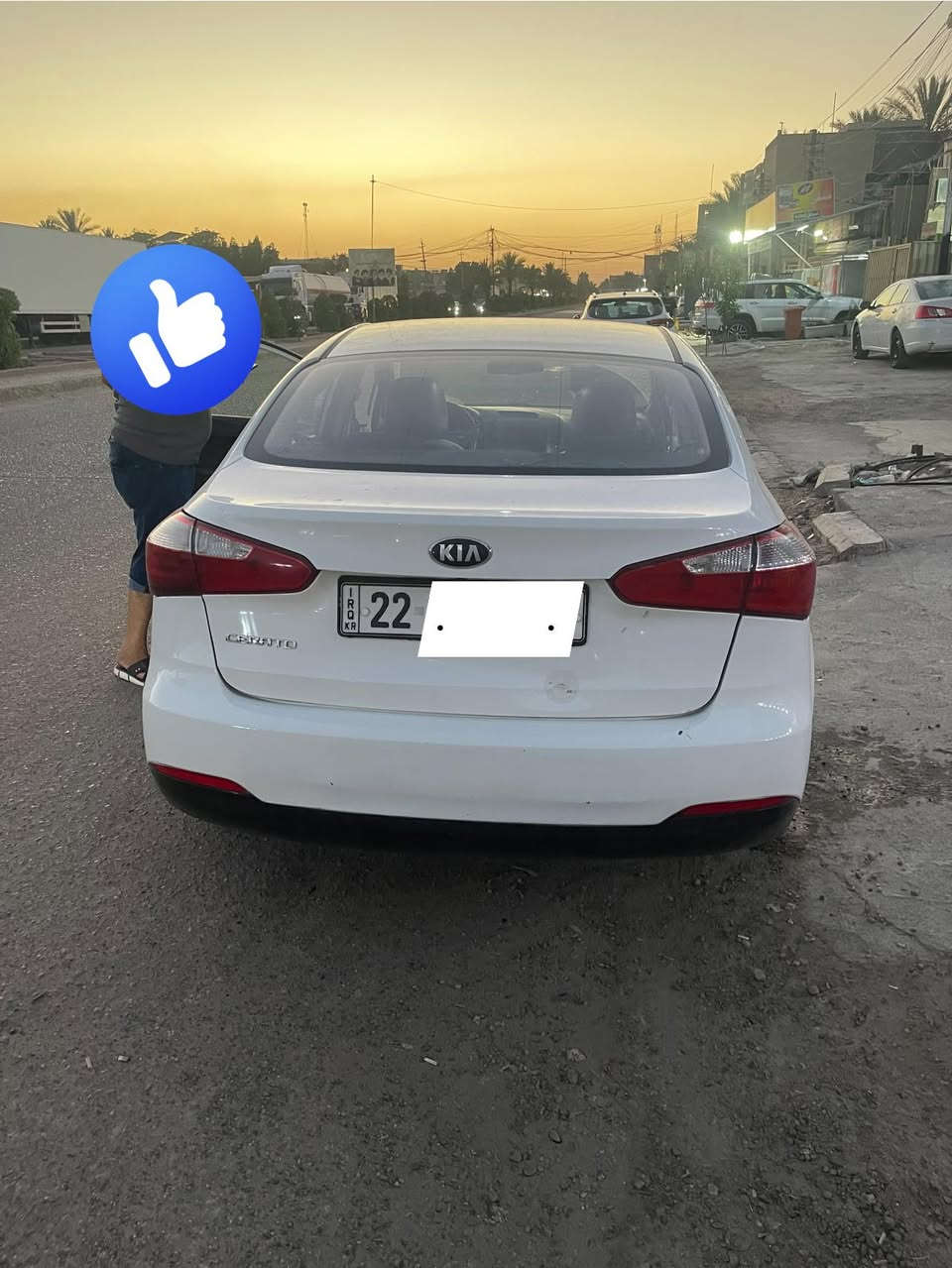 سيراتو ٢٠١٤ مكفولة بدون قطرة صبغ كاملة بدون اي نقص
بيع او مراوس بيكم نيفارا 

***********
