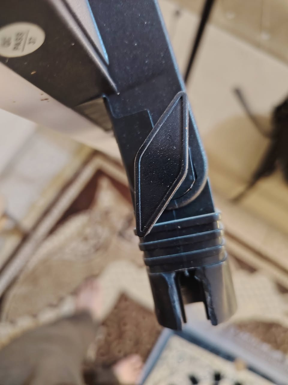 ستاند إضاءة مستعمل
بي كسر نفس ما موضح بالصورة، استعماله قليل جداً ،الكسر ما مأثر على عمله


**إذا كنت صاحب هذا الإعلان وتريد حذفه لأي سبب، رجاءا أرسل رسالة إلى الدعم الفني**