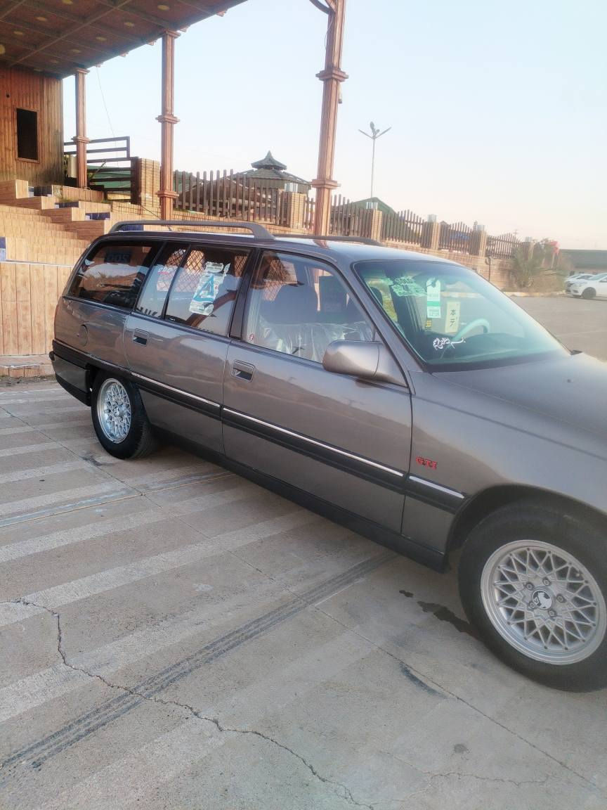 اوبل اوميكا موديل ١٩٩١ محرك20  لاسرف لابخار شرط گير عادي سنويه ٢٠٢٦جديد تايرات جديد كاربيايت كله شغال تاخم سدر جديد اكسل جديد تاخم كشنات جديد  كيجات كله شغال  شرط تحويل سعر45 بيهه مجال بصيط عنوان كركوك *********** كركوك, العراق
