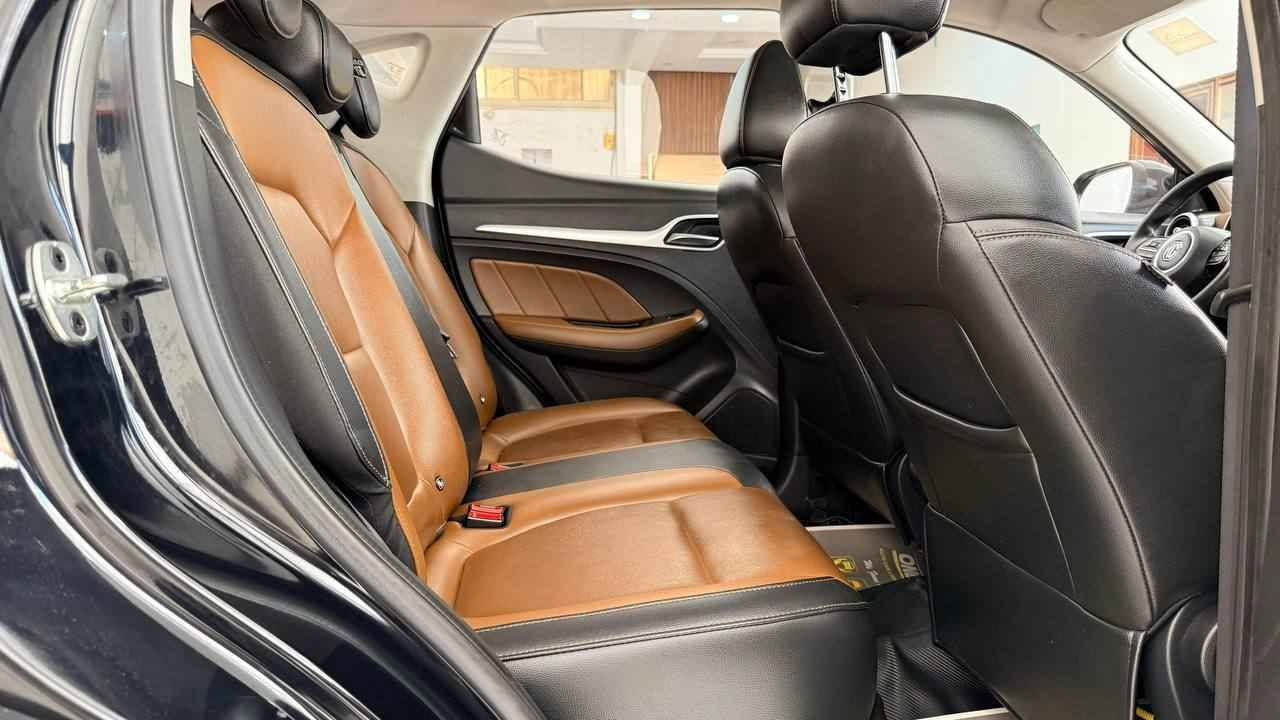 🕳️ام جي Zs موديل 2021🚔Comfort
 
                           عداد 130  الف كم 
                  
🕳️فبريكا بالكامل 
              
▪️٢ايراج
▪️بصمة داخليه 
▪️ABS-EBd
▪️مالتي فانكشن
▪️فرش جلد 
▪️ليد امامي وخلفي 
▪️شاشه 
▪️مثبت سرعة
▪️جنط  16 سبور 

▪️استبن ومفتاح اسبير لم يستخدم
▪️رخصة  اقل من سنه
▪️مرور الاميريه
▪️اول مالك  من الزيرو

متاح البدل ✅
متاح القسط ✅
متاح الكشف✅

المعاينه التجمع الخآمس
💰 السعر 850
لتواصل 01553021182 القاهرة, مصر


**إذا كنت صاحب هذا الإعلان وتريد حذفه لأي سبب، رجاءا أرسل رسالة إلى الدعم الفني**