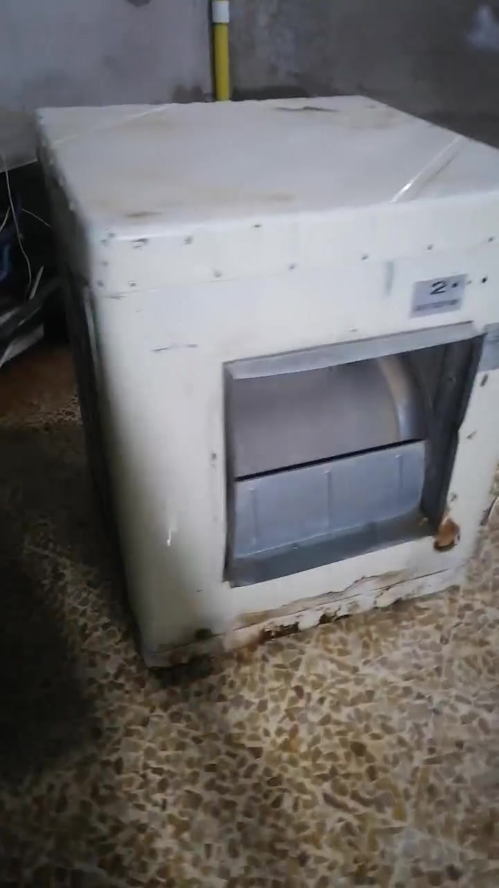 مبرده حجم ٤ نص سرعه وحده شغاله كامل  حي المامون ***********.
١٤٠ الف

