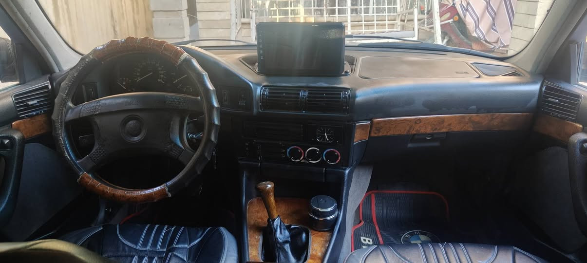 BMW.525
للبيع
محرك شرط كير شرط بس فقط 
كوبلن مفطور فقط
سياره الغرفه حلوه ونظيفه 
سيارة تري بغداد كلشي شغال بيه شاشه 
الحادث جاملغ خلفي ورى السايق مصبوغه عام 
كاربون الكتروني شراي لازم يحول خاطر يطلع بسمو كاربون 
تحويل فقط بدون وكاله
الشرعي موصل
للتفاصيل اتصل على رقم 
***********
