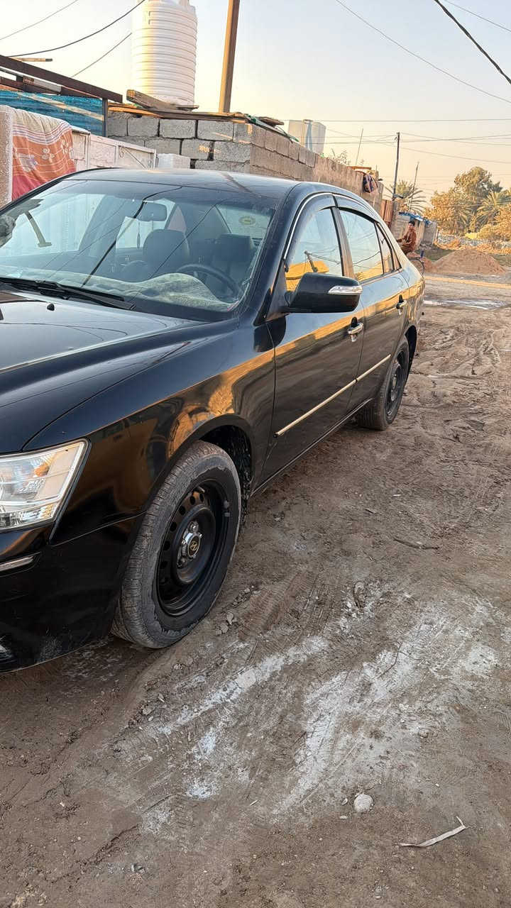 سوناتا موديل 10دخول جديد كص جنطه مكينه وكير وحداديه كله جديد تتفئه تبريد بدون ظربه سياره تخم تاير باتري جديد رقم وسنويه شرط اصلي طبق الاصل عشاصي  كهربائيات كلها شغاله تتفئه بلكشنان كشن كهرباء تحكم ستيرن داخل جلد فول عده الفتحه مكاني بغداد السعر 45 وبيها مجال كلش قليل ***********
