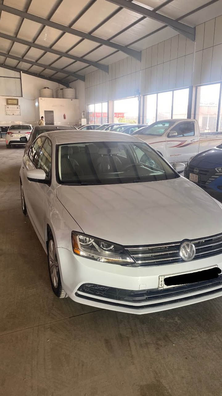 جيتا مودل2017 سياره به س بولند صبخ بي داخل رقم سنوي جديد گير محرك شه رت گير توماتيك  80هزار ريفه چويه سعر135مجال  رقم موبايل*********** Singapore
