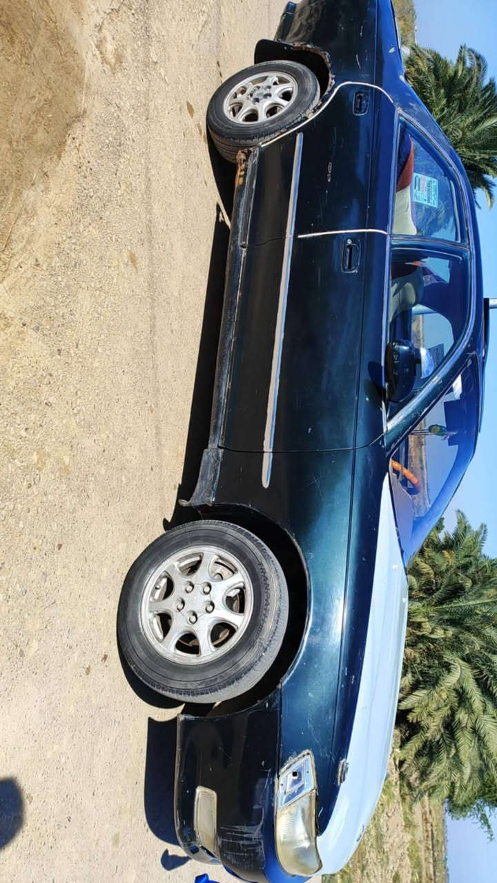 سلام عليكم سياره مارك للبيع العنوان الشطرة رقم*********** السعر 39 وبيه مجال
