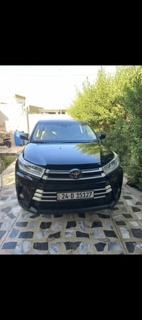 هايلندر موديل 17ظررها بابين الجهه اليمين بدون دواخل بدون ايرباك شرط كي...