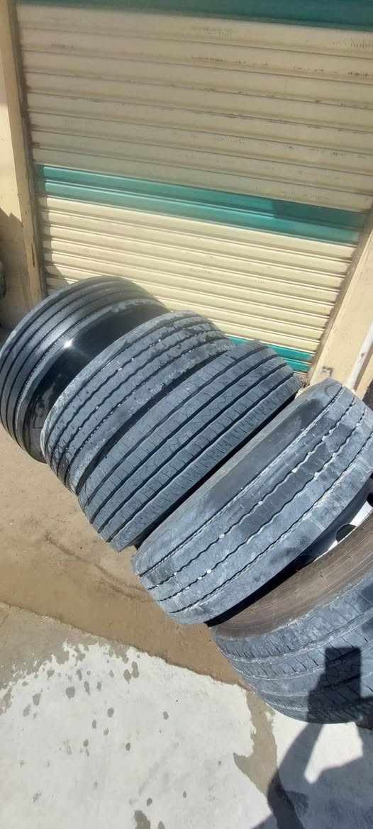 تايرات صيني
درجه اولى
نضافه 90%
(5 تايرات كاملات منفوخات) 
حجم
22 اونص على 80 على 315
مع (3) وياله الماني
سعر مليون او ستميه 
( 1،600،000) بيهن مجال جدا بسيط
العنوان
ديالى / كنعان
الاستفسار
☎️***********
☎️***********
وات ساب ☝️
