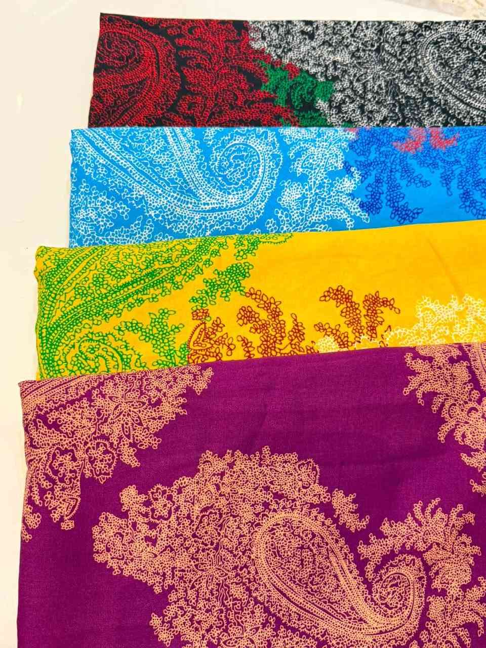 السلام عليكم اعزائي الكرام👋🙋🏼😍🪄 
يوجد أقمشة نسائية👗🥻 جملة ومفرد +يوجد خدمة توصيل لجميع محافظات العراق خلال٢٤ ساعة فقط🚖🚕 
في حال يوجد اختلاف بنوعيه القماش أو إيصال البضاعة بشكل مختلف لكم حق الرفض✅👍🏻 
يوجد واتس ***********📞📱
