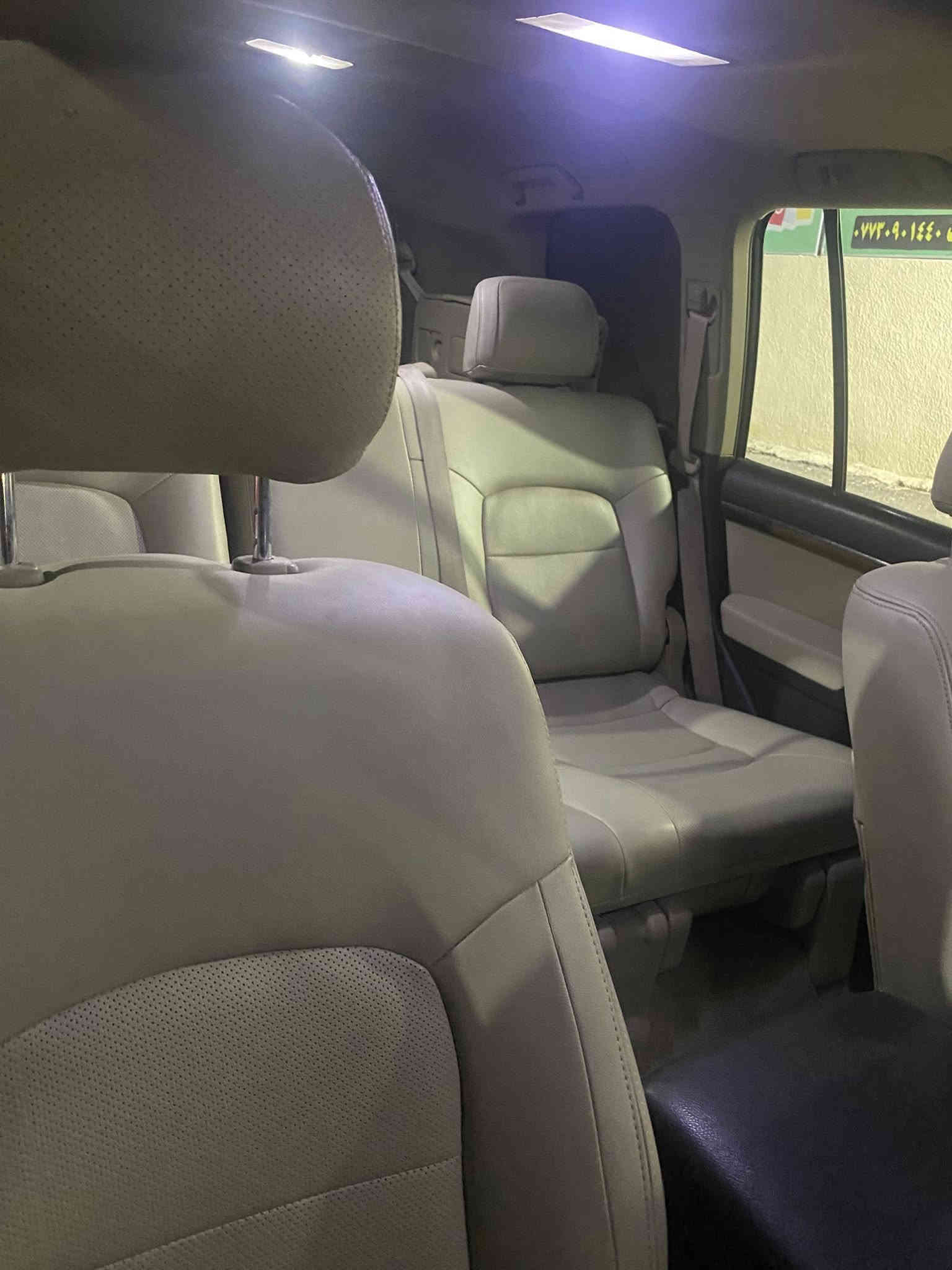 السلام عليكم لاندكروز 2008 محدث 2015 سياره جاهزه من كل نواحي بيها قطع صبغ ابيع حزام قماره تكم مكفوله مكاني بغداد 237 ورقه بيها مجال ***********
