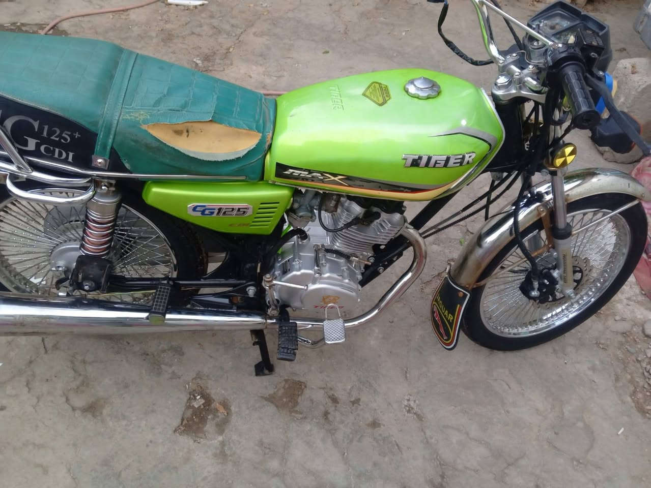 الدراجة تايكر مكفوله كفاله عامه الدراجة برغي ما مفتوح بيها العنوان بغداد الزعفرانية السعر 600 الرقم ***********
