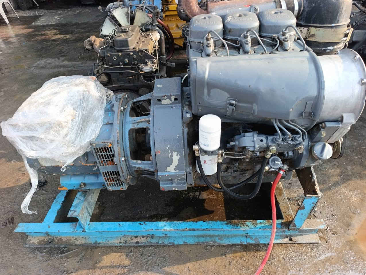 مجموعة دوتس 3سلندر 
محرك دوتس ألماني3 سلندر 
30KV مولدة انكليزية 
جاهزة ع العمل 
تواجد حلب الراموسة 
+963936942998 :لتواصل والسفسار عبر رقم


**إذا كنت صاحب هذا الإعلان وتريد حذفه لأي سبب، رجاءا أرسل رسالة إلى الدعم الفني**