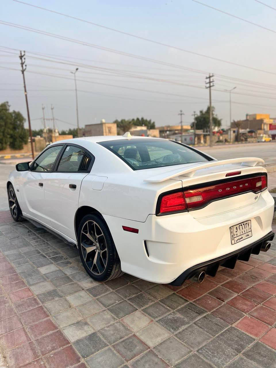 سلام عليكم

للبيع جارجر 2013 Rt
رقم بغداد تحويل ثاني يوم 

موصفات السياره:
شاشه كبيره
تحكم ستيرن جهتين 
تشغيل عن بعد 
كشنات حضن جلد 
 كت كامل  SRT  
داخل سياره جلد احمر تدفئه 
سقف روز رايز 1000 نجمه 
كاميره دواره 
رادرات جانبيه 
كشن سايق كهرباء 
عدسات منظومة زنون ناصي +عالي بليل شارع يصير نهار 
كزوزات  وسطيات SLP دبات خلفيه موبر صوت طرب يخبل
دوسات او كت كامل +دعاميات SRT
 
مكينه او كير او تبريد اطلع وين ما يعجبك سياره عليها  برمجه ما شاء الله شك كاع سياره صفاحه حلوه 
 
سياره بيها اربع قطّع صبغ +سونار موجود عندي يريده يراسلني 

السعر : 120$او بيه مجال شي بسيط سعرها بلاش بلعافيه على ياخذها فدوه اروحلكم لحد يكسر بحلال ناس 

لاستفسار اتصال :***********
مكاني:النجف النجف, العراق
