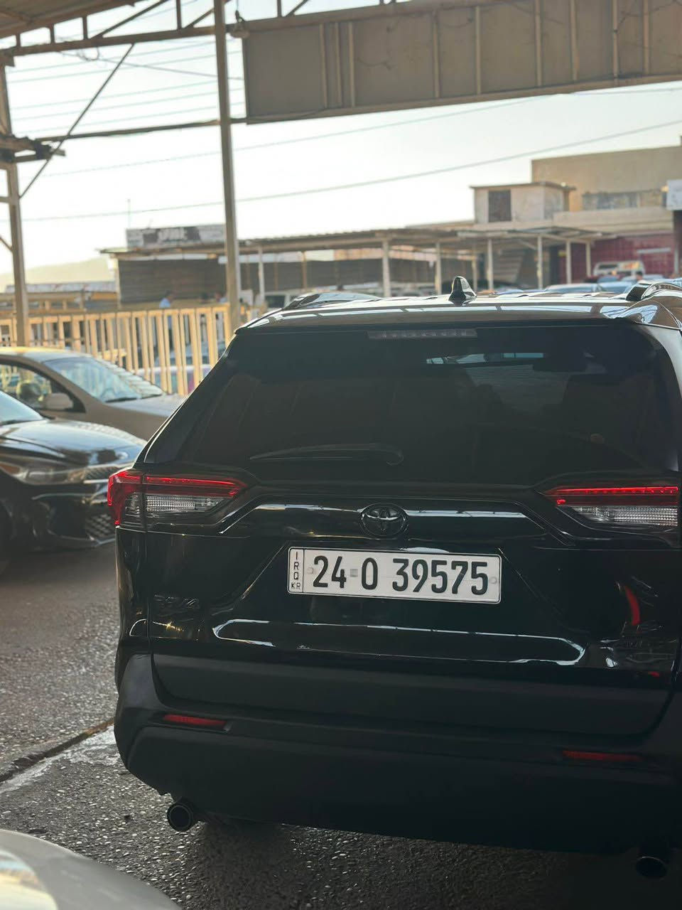 تويوتا رافور LE
موديل 2022
لون اسود
سياره AWD
كاميره 
بريك اتو 
سياره بي قمره صبغ  شويه ٣ قطعه بدون داخل بدون ايرباك رقم سنويه جديد  كيتاب جام اسود موجود 
سعر سياره 151$بي مجال بصيت
عنوان سياره عقره 
*********** اكر, نينوى
