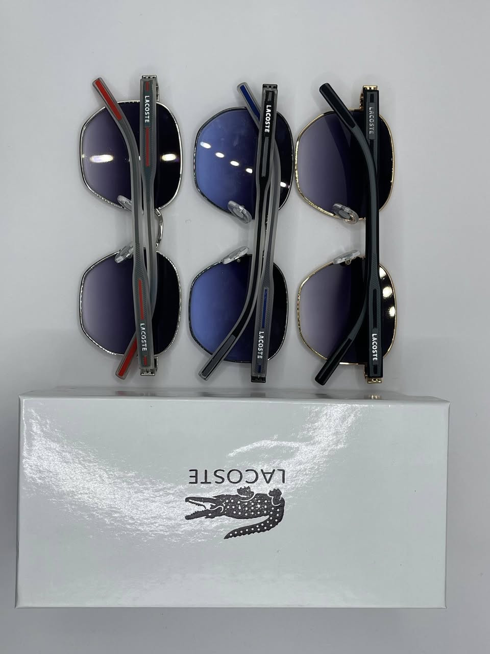 اي نظارة مع علبه الاصلية
ب ٦ الف فقط 
متوفر جمله ب ٥ الف مع علبه ارخص من جمله نفسها تصفيه


**إذا كنت صاحب هذا الإعلان وتريد حذفه لأي سبب، رجاءا أرسل رسالة إلى الدعم الفني**