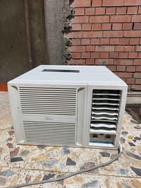 مكيف على شغل مراوس بعاطل مع الفرق بغداد المشتل 07705811353