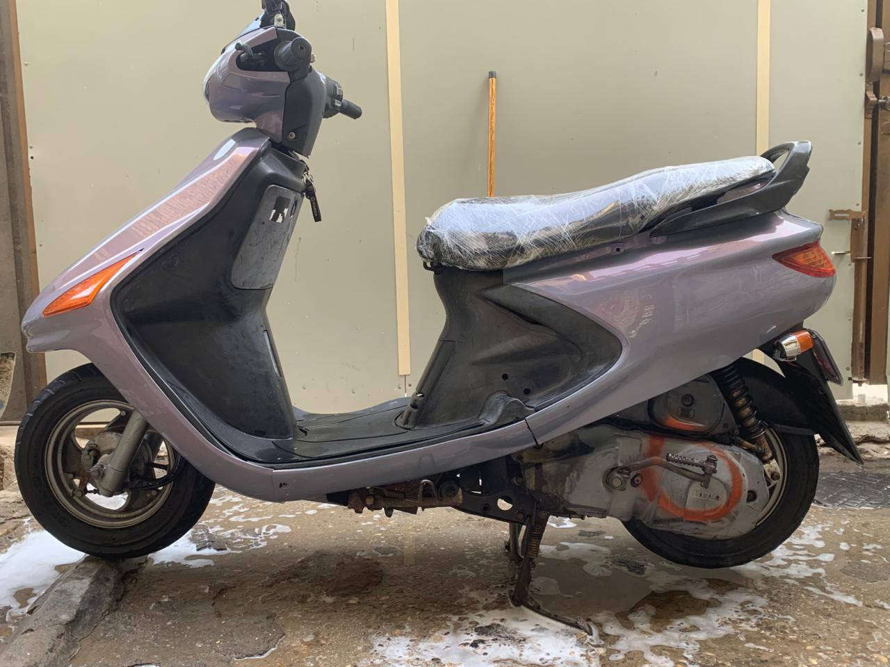 السلام عليكم دراجة لبيع حاوية جديدة برغي مامفتوح بيها الاستفسار على الرقم ***********
