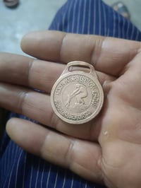 ثلاث قطع • للبيع