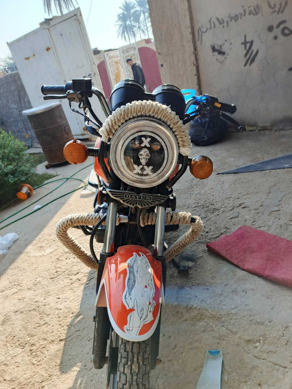 اسلام عليكم
دايوان نفخ للبيع لون برتقالي مديل 23 
اوراق اصولي محرك ميتين  
السعر مليون وستميه ١٦٠٠ وبيها مجال
المكان كربلاء طوريج سياحي الكراكشه
الرقم ***********
