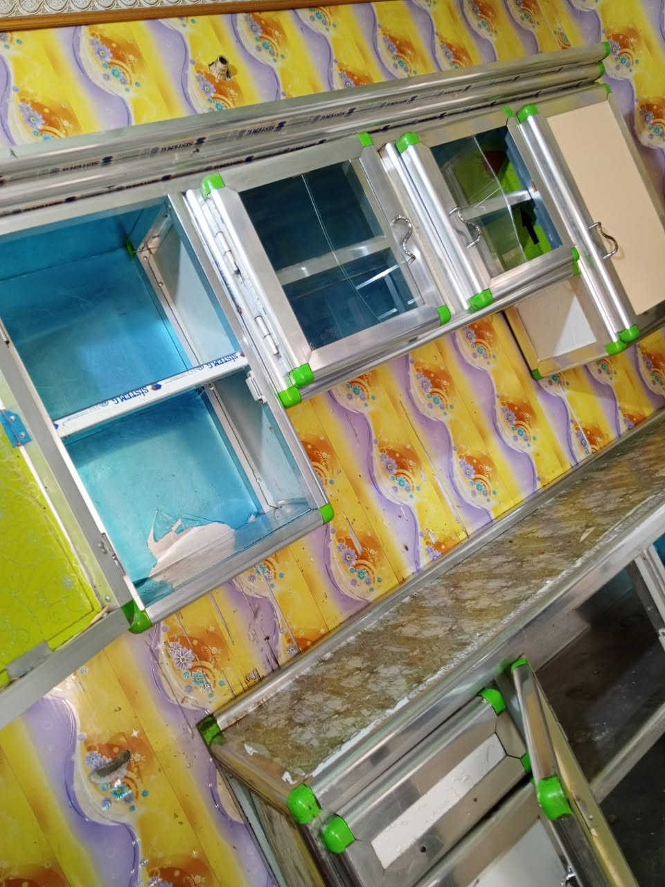 كاونترالمنيوم مستعمل مع الاوفن للبيع كريلاء حي العامل


**إذا كنت صاحب هذا الإعلان وتريد حذفه لأي سبب، رجاءا أرسل رسالة إلى الدعم الفني**