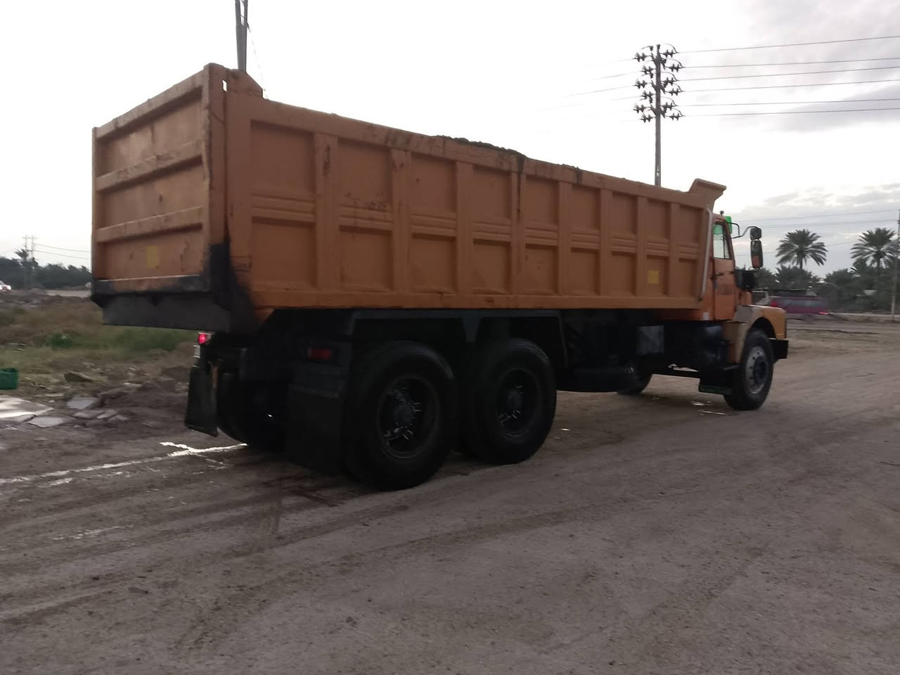 سلام عليكم للبيع فالفو موديل 82 محرك مكفول شاصي مكفول كير مكفول سياره نضيفه مكينه ان 10 رقم بغداد انكليزي مكاني واسط قضاء الصويره للاستفسار الاتصال ***********@ ‏‪***********‬‏ حجي رحيم المعموري
