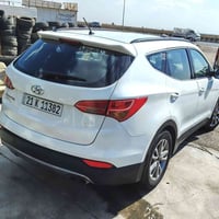 سنتافي ٢٠١٤ • ٧ راكب • محرك ٢٤٠٠