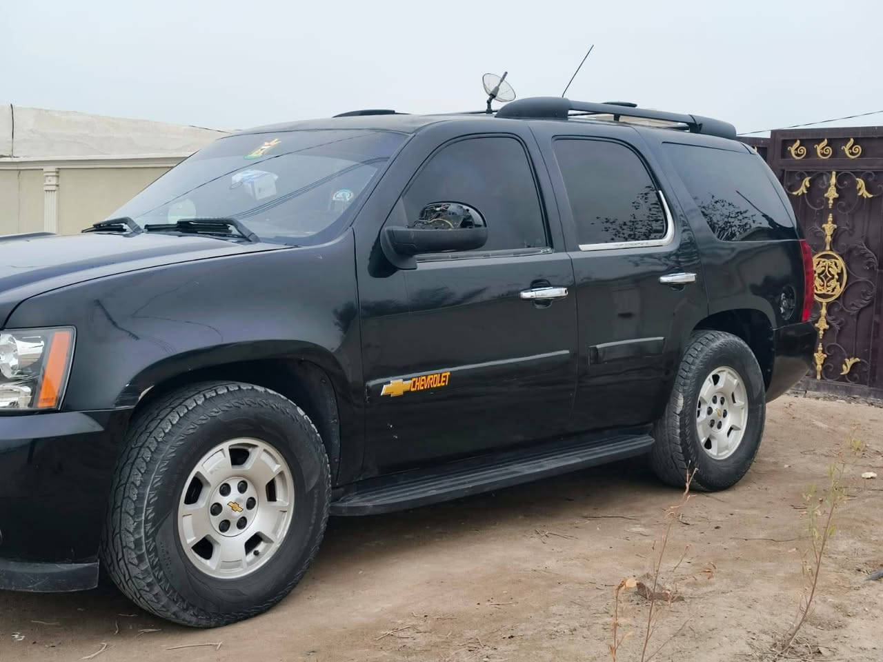 تاهو ادوات للبيع خليجي
سياره جاهزه بيه بس جاملغ خلفي صبق قليل بدون گص 
***********
