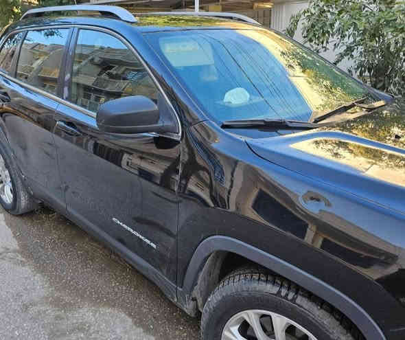 جيب بزون 2019 4 سلندر سيارة ميحتاجلها صرف بس بانزين و دهن كير و محرك بشرط 

💎 ســعــر ✅ ::  الــرد تلقائي📮

شاشه و كامرا خلفيه
لايت زينون
صدر جديد
زوج تاير امامي جديد
كشن vip ازرق و اسود
ماشية 160 الف كيلو
الحادث باب خلفي فقط و مبدل اصلي رقم شانصي 1c4pJLCB1KD264981
حادث ببغداد موضح بالصورة و مصلحه درجه اولى صبغ جزء جاملغ خلفي

رقم صاحب السيارة 
0787 772 2695
