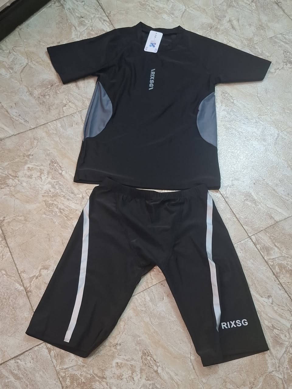 شلعة ملابس واحذيه مشكل اكثر من ٤٥ قطعه ٦٠الف


**إذا كنت صاحب هذا الإعلان وتريد حذفه لأي سبب، رجاءا أرسل رسالة إلى الدعم الفني**