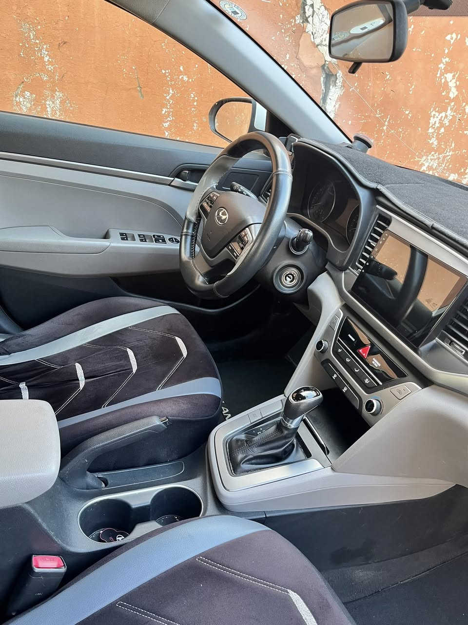 النترا امريكي 2017 محرك 20
ماشية 58 الف فقط
رقم دهوك
محرك وگير 100 ٪؜ وغير مفتوح
بدون ضرر وبدون صبغ 
ويل كب واطارات جديدة
يوجد تقليم بسيط في البوند جهة اليمين يمكن رؤيته في الصورة ويوجد تقشر بسيط يمكن رؤيته في الصورة
السيارة جاهزة 100 % وبدون اي نقص
السنوية باسمي وصالحة لغاية 2029 
وجاهزة للتحويل فوراً
السعر 125$
البيع بالنقد فقط


**إذا كنت صاحب هذا الإعلان وتريد حذفه لأي سبب، رجاءا أرسل رسالة إلى الدعم الفني**