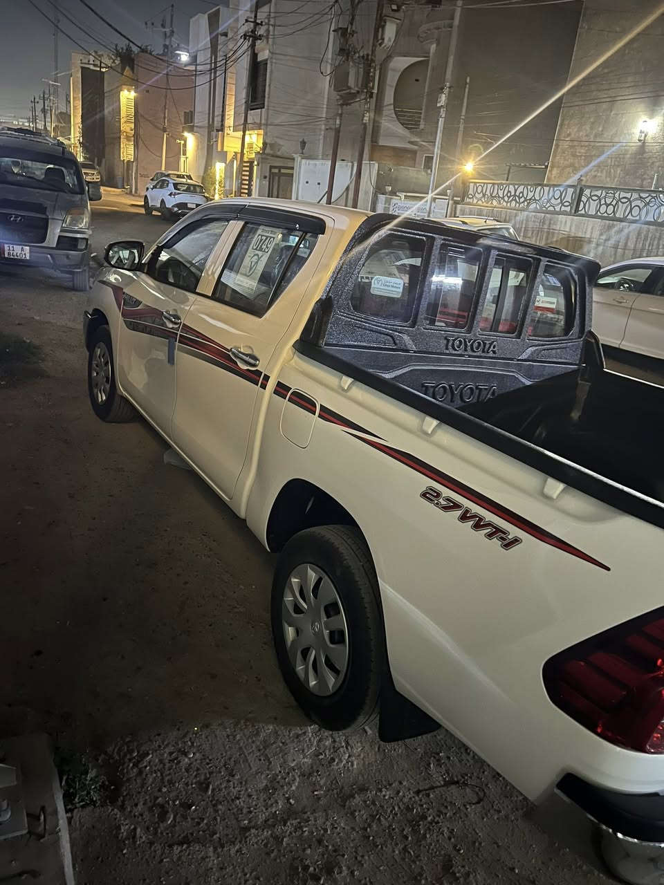 السلام عليكم بيكم هايلوكس 2025 شركت ساز باب الأول ام الضمان ماشيه 20 الف كفاله عامه من كلشي رقم اربيل ***********
