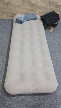 دوشك نفخ • مخده • بم