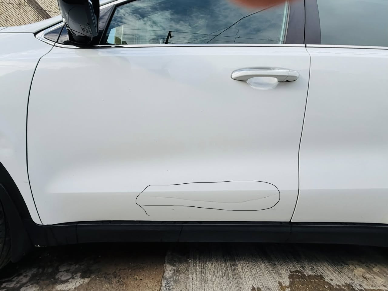 كيا سبورتج 2018 خليجي
مكفوله
بيها بارد بهلال الجاملغ الامامي 
رقم بغداد بأسمي
نص فول
اشاير بالمري
مري شفط
يدات نيكل 
كشنات جلد ومخمل
تبريد بيانو 
مناخ منفصل
حساسات امامي خلفي
كامرة خلفية 
كير مكينة مكفول 
ولا كلوب مشتغل بيها 
ماشية 93 الف كيلو 
السعر 190 $
***********
 العنوان بغداد
