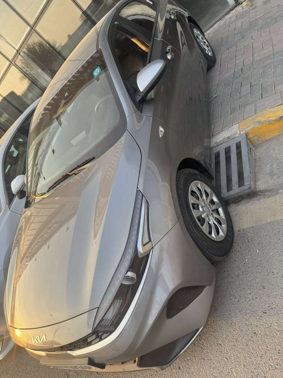 سيراتو k3خليجي ماشية ٥٠ سيارة حلوة موديل ٢٠٢٣ محرك ١٦٠٠ دبل نوزل ***********
