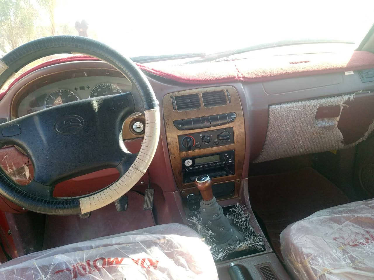 دير موديل 2013 سنويه جديده گير و محرك شرط مكفوله عامه يوجد بارد خفيف في الجاملغ الامامي السعر 80 وبي مجال 
للاتصال والاستفسار عل الرقم الآتي ***********
المكان قضاء الحويجة Singapore
