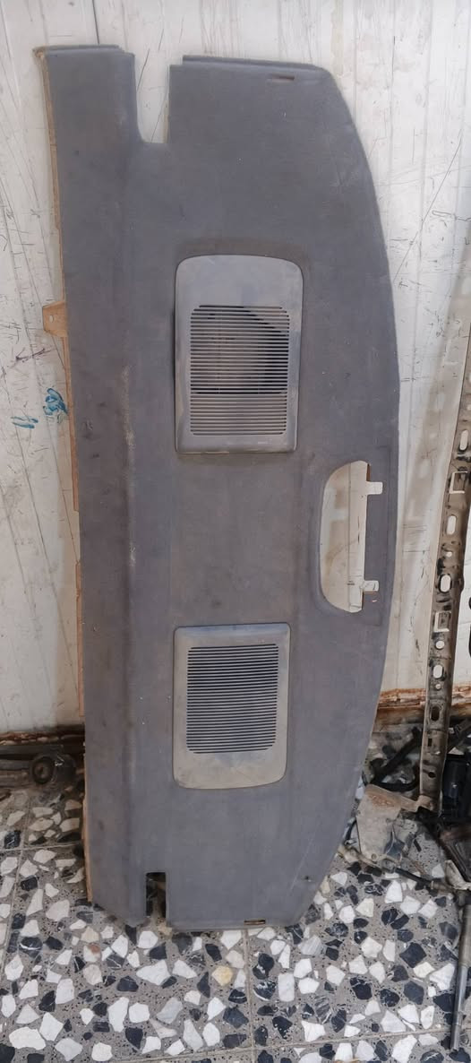 سلام عليكم غراض رأس الثور كله حاويه مكان ميسان وهذه رقمي***********
